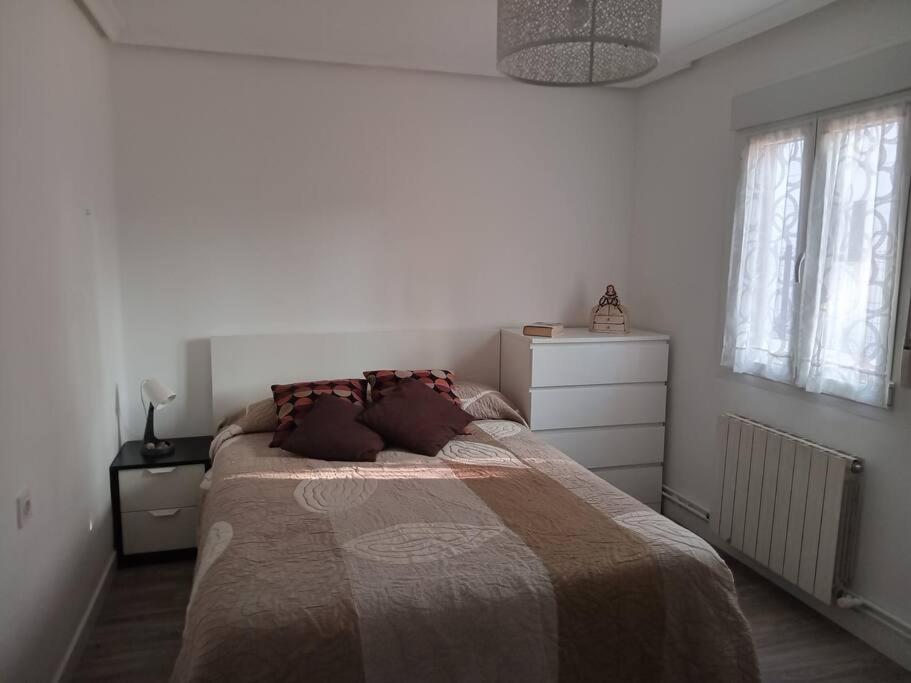 Preciosa Casa Bi-Familiar Al Lado De Donosti. Apartment Irun Ngoại thất bức ảnh